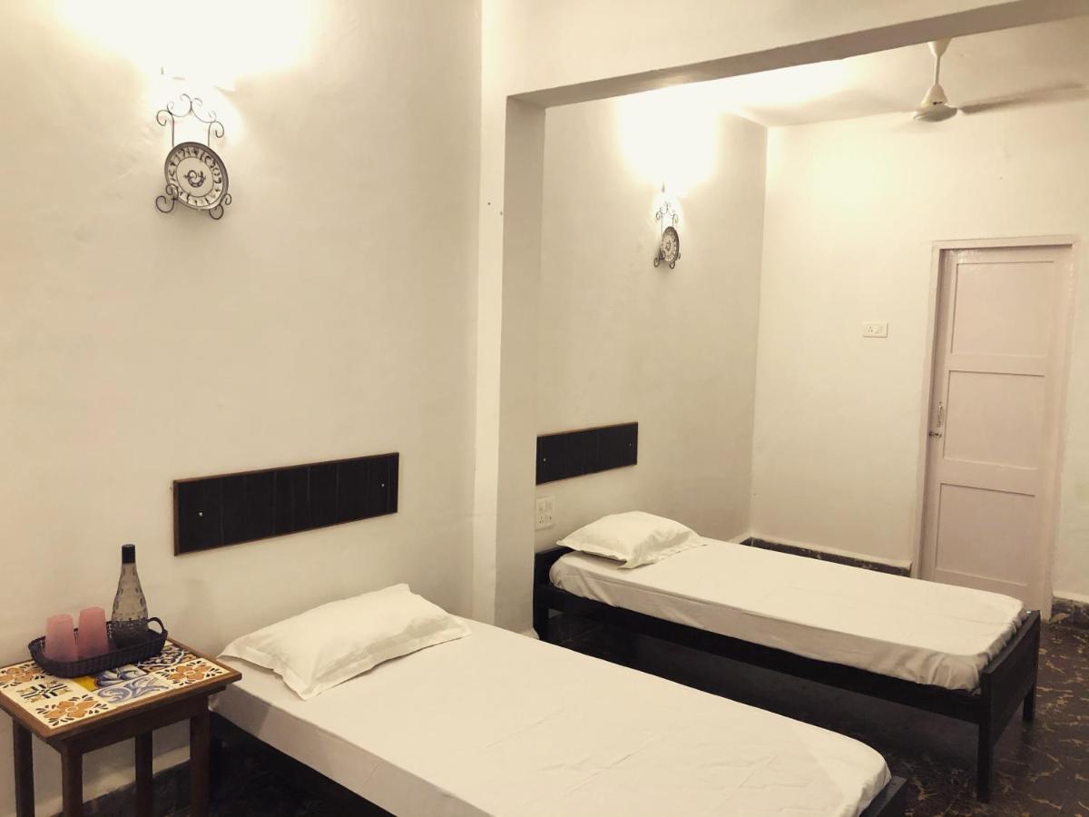 Hotel Paulino Madgaon Extérieur photo